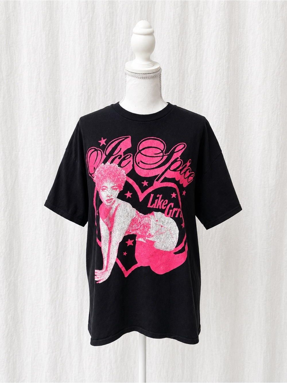 Ice spice Graphic Tee in Black & Hot Pink